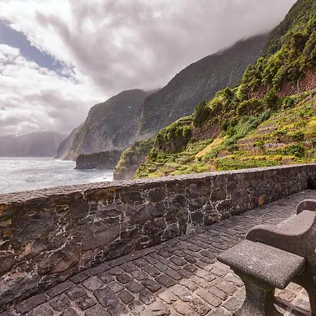 Hébergement de vacances Sunny A & B By Amazing Madeira Seixal (Madeira)