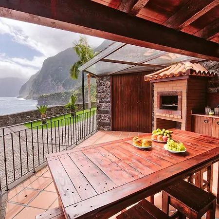 Sunny A & B By Amazing Madeira *