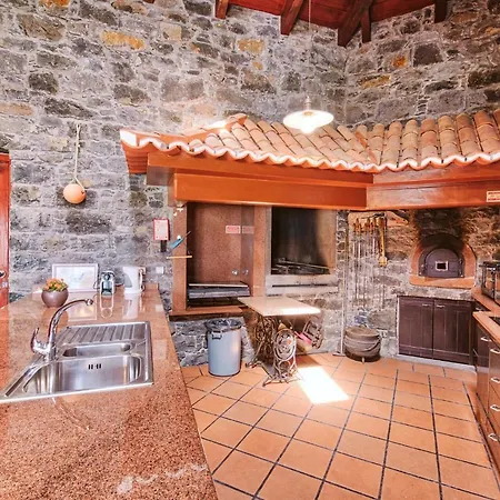 Sunny A & B By Amazing Madeira Seixal (Madeira)