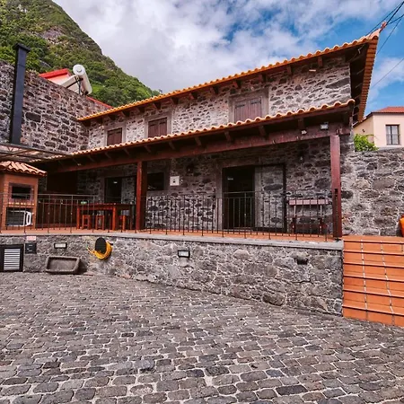 Sunny A & B By Amazing Madeira بيت للعطل *