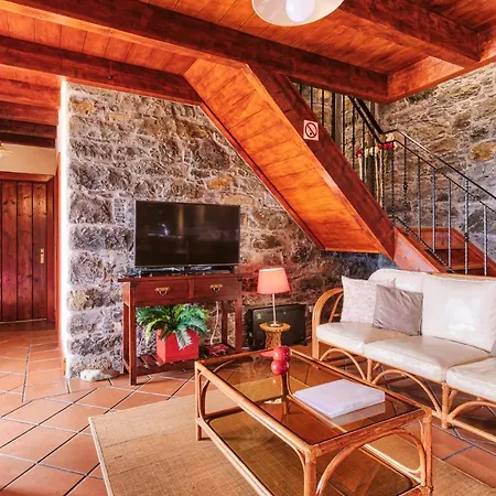 Sunny A & B By Amazing Madeira בית נופש