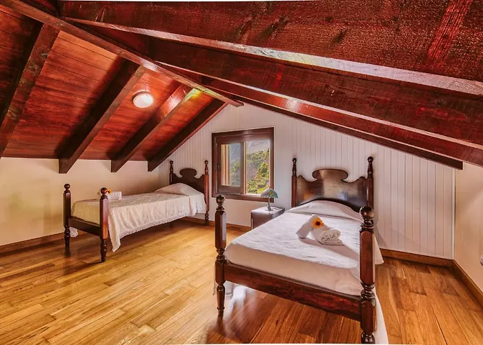 Sunny A & B By Amazing Madeira *